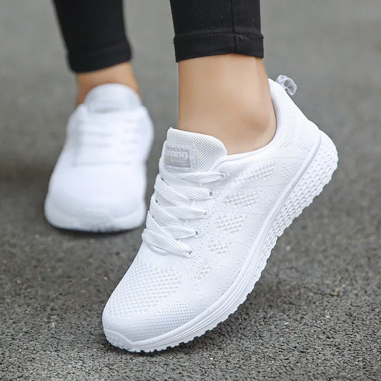 2021 Women's Fashion Mesh Sneakers